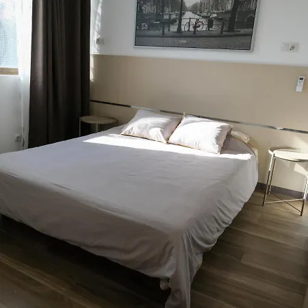 Alianza Suites Madrid Exterior photo