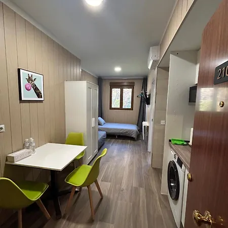 Alianza Suites Madrid Exterior photo